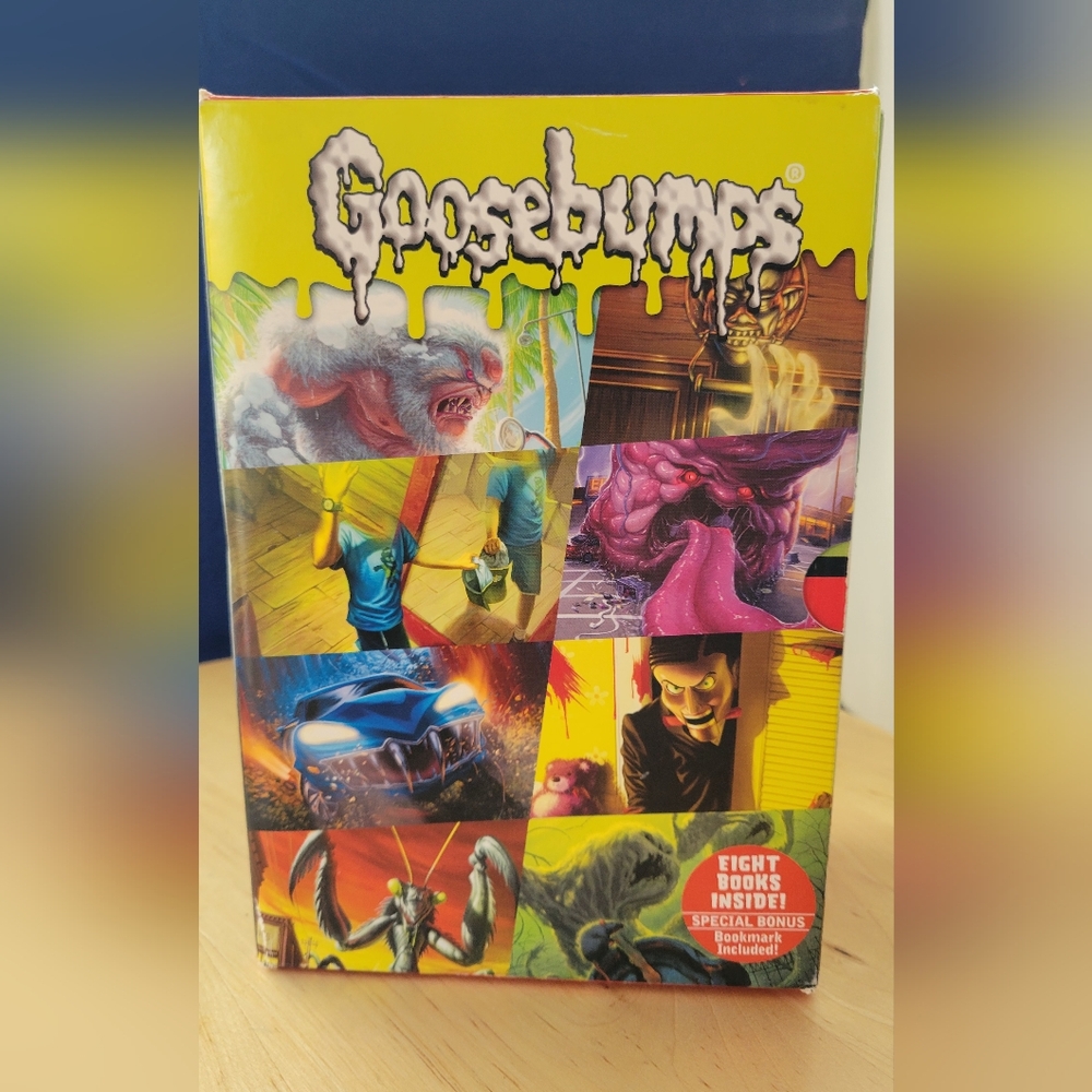 The Goosebumps Collection Books Lot of 8 Paperback Books -By R. L. Stine 2015